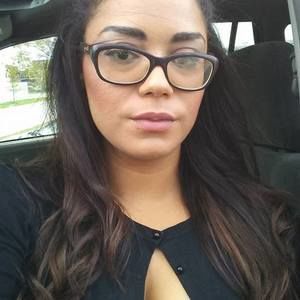 Meet your Posher, Niki